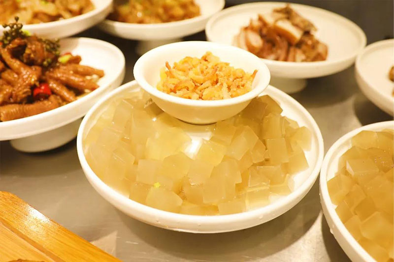 西海岸美食  在金沙滩邂逅满满海，来一场酣畅淋漓的夏日蒸鲜盛宴！