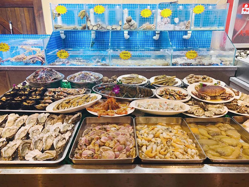 西海岸美食  在金沙滩邂逅满满海，来一场酣畅淋漓的夏日蒸鲜盛宴！