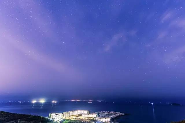 日落之后的西海岸夜色可媲美上海外滩！