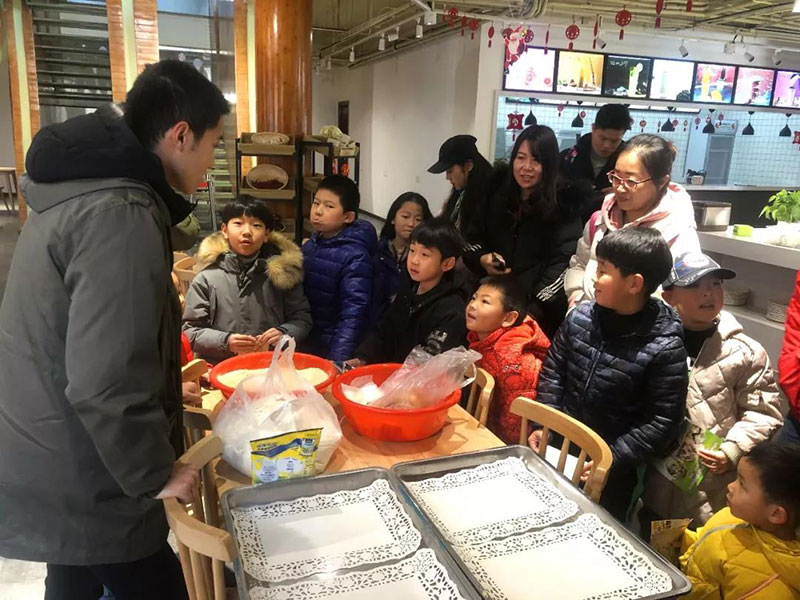 动物世界幕后之旅：棕熊、大象的冬日“滋补食谱”，你get了吗？